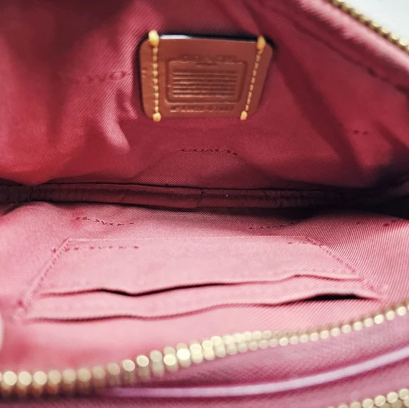 Coach Sadie Crossbody Clutch With Floral Bundle Print Crossbody Style No. 67087 - Picture 11 of 14